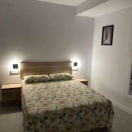 Apartamento Estupendo Piso A 5 Min De La Estacion De Bus Y Tren Maria Zambrano Málaga Exterior foto