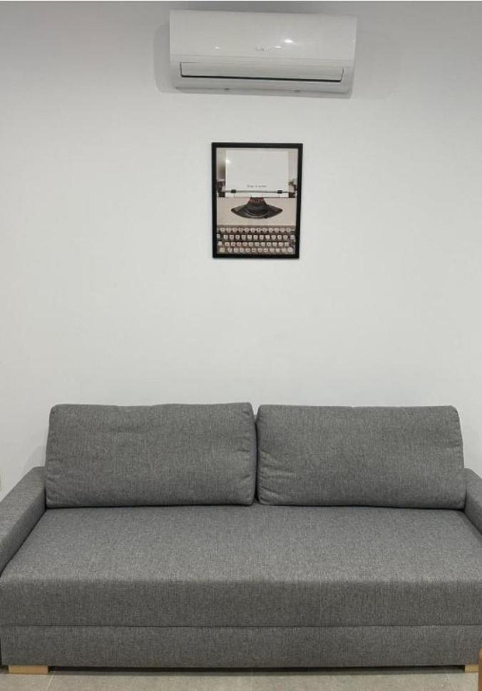Apartamento Estupendo Piso A 5 Min De La Estacion De Bus Y Tren Maria Zambrano Málaga Exterior foto